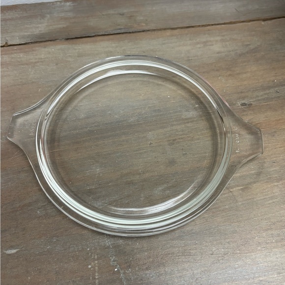 Vintage Pyrex Gooseberry Pink 473 1 Quart Round Covered Casserole dish with lid - Picture 12 of 15